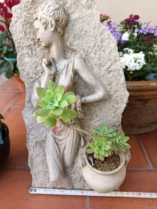 Figura Venus para jardín