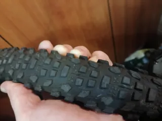 Cubiertas MTB 29 x 2.10 Rubena