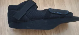 Zapato ortopédico invertido