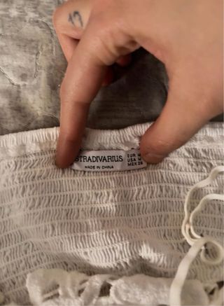 Top encaje blanco Stradivarius