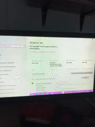 CPU CON DOS PANTALLAS