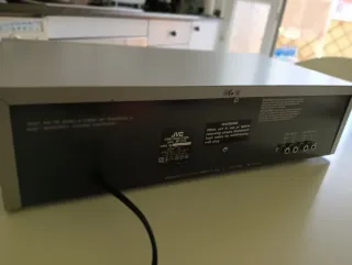 Casete JVC KD-V11