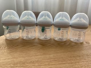 5 Biberones Philips Avent Anticolicos