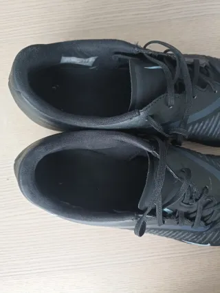 Botas de fútbol Nike Phantom Negras y Turquesa