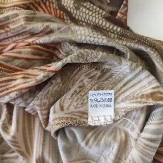 Camiseta Estampado Tropical Talla 46