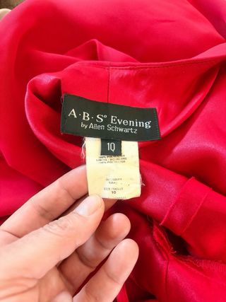 Vestido fiesta rojo asimétrico