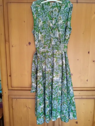 Vestido cruzado estampado mujer