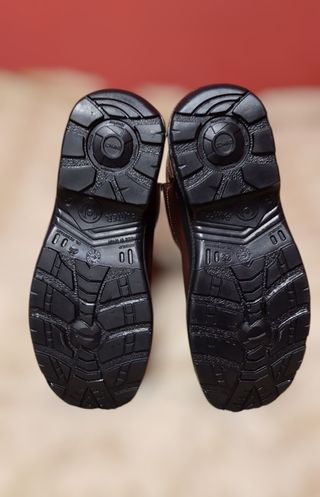 Botas de trabajo nuevas