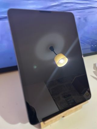 iPad Air 5.ª Gen M1 Cellular Morada/Plata