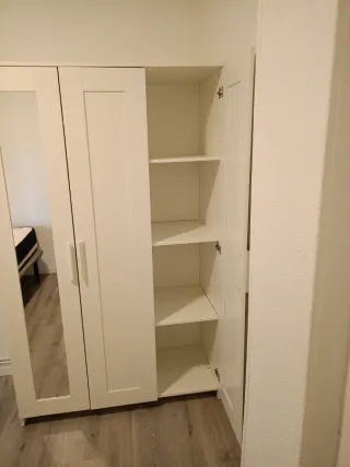 Armario 3 puertas con espejo