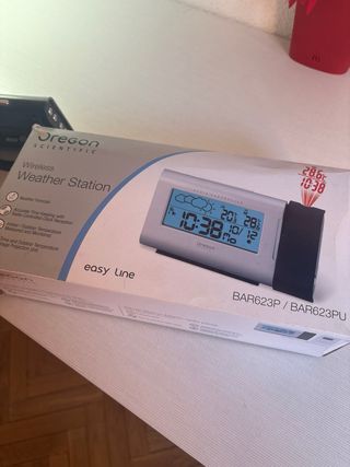 Oregon Scientific Radio Control Reloj Despertador