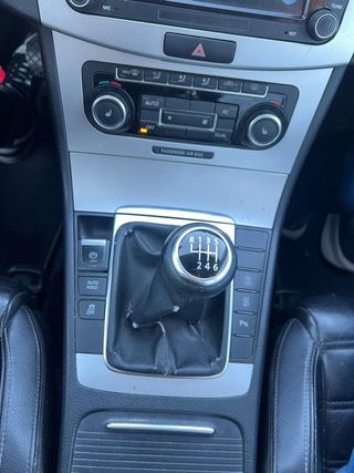 Volkswagen Passat CC 2011