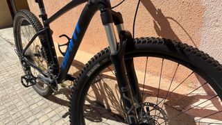 Bicicleta Giant Talon 1