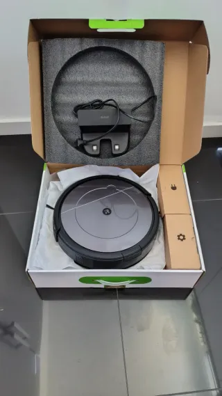 Robot aspirador y friegasuelos Roomba Combo