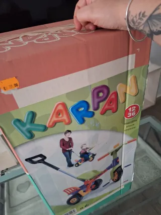 Triciclo infantil KARPAN con manillar