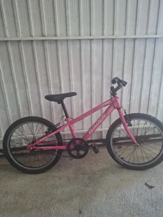 Bicicleta rosa WADER