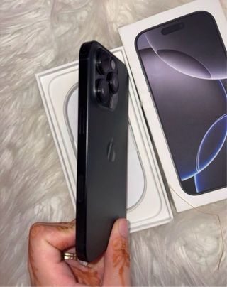 iPhone 16 Pro 256GB Negro