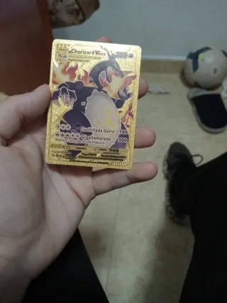 4 Cartas Charizard Doradas VMAX 2020