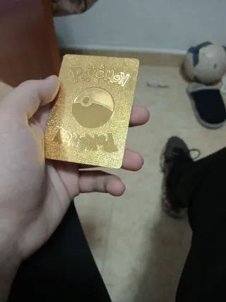 4 Cartas Charizard Doradas VMAX 2020