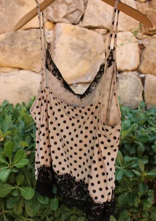 Top tirantes Zara lunares encaje negro