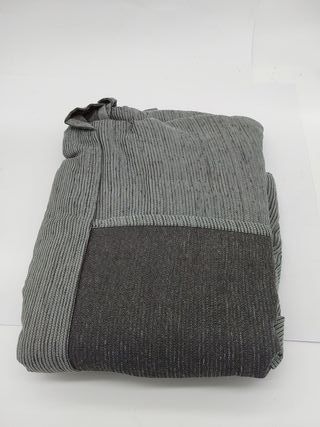Eysa Italia Práctico protector de sofá con península, 240 cm, vista frontal derecha, color Rabat 6-gris oscuro