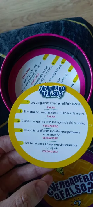 Juegos de mesa Verdad o Reto y Verdad o Falso