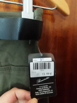 Falda corta verde militar (medidas en descripción)