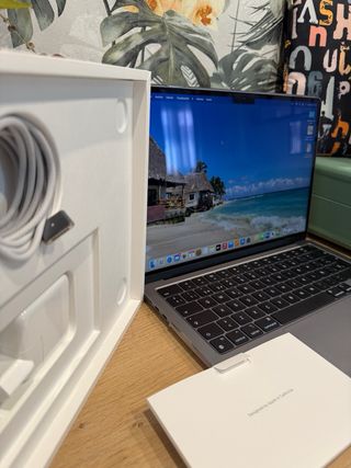 MacBook Air Gris Espacial