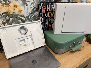 MacBook Air Gris Espacial