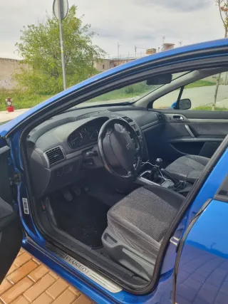 Peugeot 407 2004