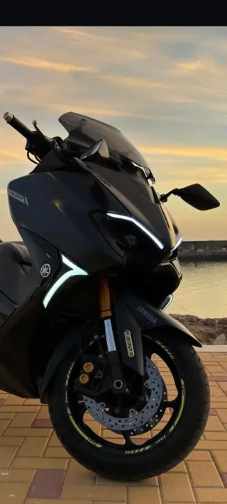 Faro TMAX 530 Angel Eyes 2017-2019
