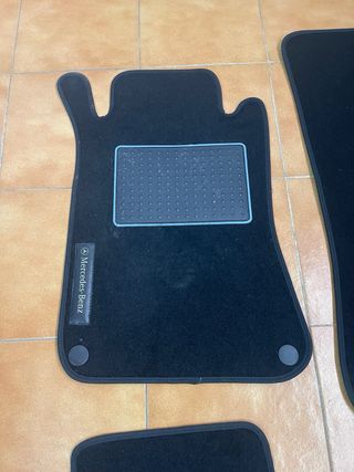 Alfombrillas Mercedes C200 W203