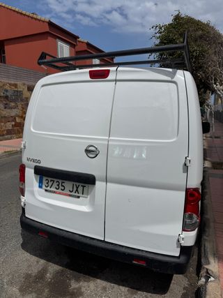 Nissan NV200 2017