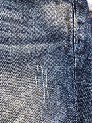 Pantalón vaquero Michael Kors chico.