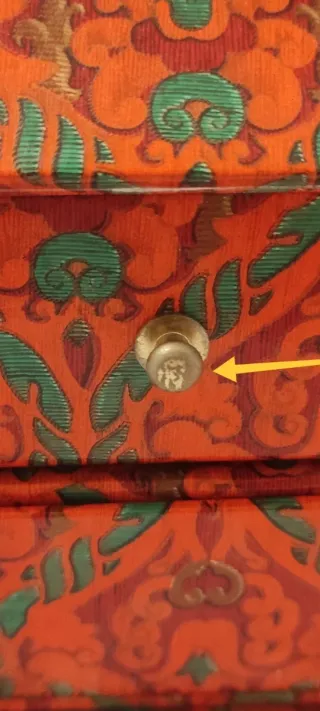 Portagioie vintage rosso e oro