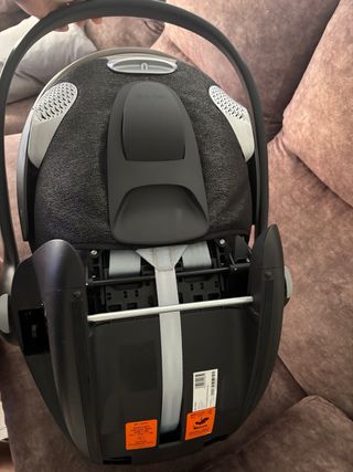 Seggiolino auto Cybex per neonati