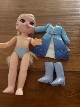 Muñecas Disney: Moana, Ariel, Tinkerbell, Elsa