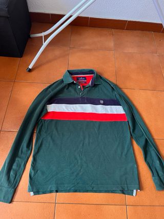Polo Valecuatro Verde y Rojo
