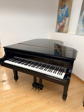 Piano de cola Samick SG 172