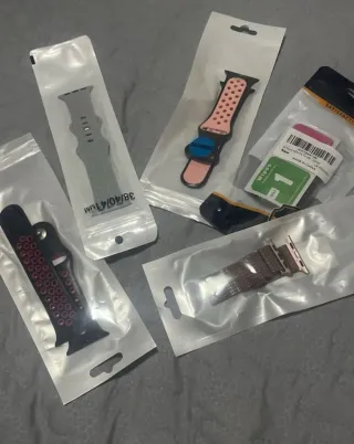 iPhone 13 Rosa + AirPods Pro + Apple Watch