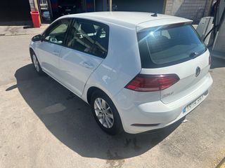 Volkswagen Golf  1.0 tsi 2017