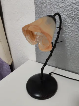 Lámpara de mesa cristal y metal