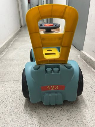 Correpasillos bebé FEBER con volante