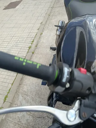 Kawasaki Z750 Naked Negra