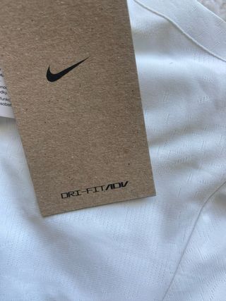 Conjunto Nike: Camiseta y Pantalón Corto