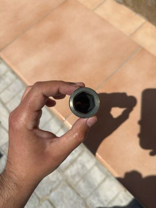 Eje de Llanta Delantera Kawasaki ZX6R