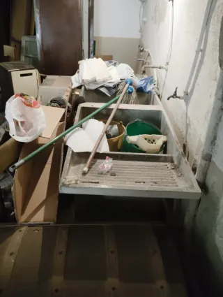 Regalo! 2 Picas de lavadero de hormigón