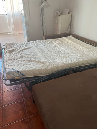 Sofá cama chaise longue marrón