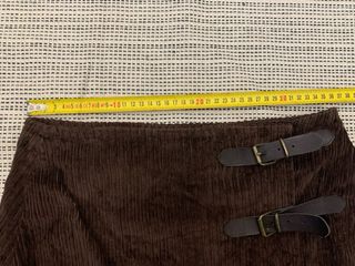 Falda Zara pana marrón vintage broches