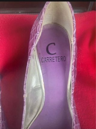 Zapatos Morados con tacon, hechos en España